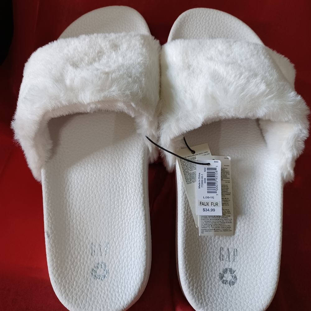 GAP faux fur Slip Ons NEW with Tags